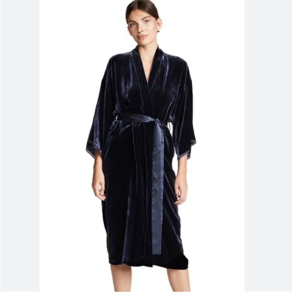 NILI LOTAN • Black Rey Velvet Kimono Wrap Dress L
